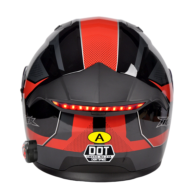 LED Intelligentie Achterlicht  - Full Face Motorcycle Helmet With Bluetooth recensie en prijs